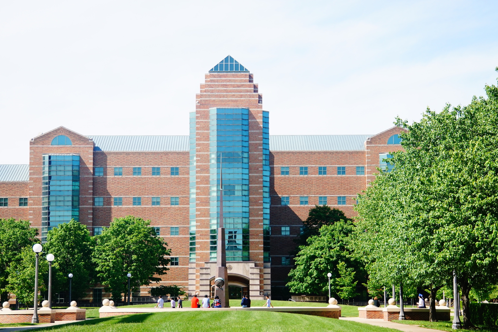 Beckman Institute as seen from the Engineering Quad